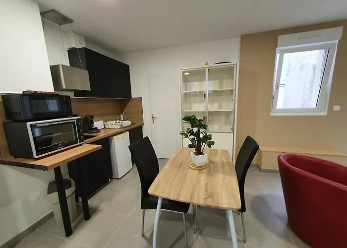 Grand Studio Gravelines Centre , 5 Mn Du Cnpe Et De La Plage, Absence De Chambre Privative